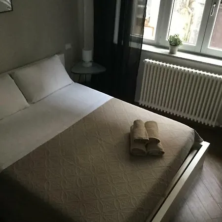 Maqueda Suiterooms Bed & Breakfast Palermo