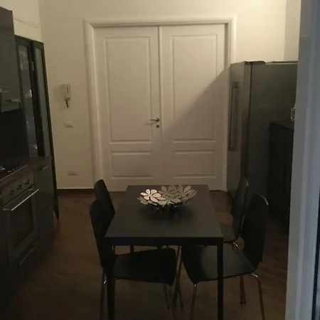 Maqueda Suiterooms Bed & Breakfast