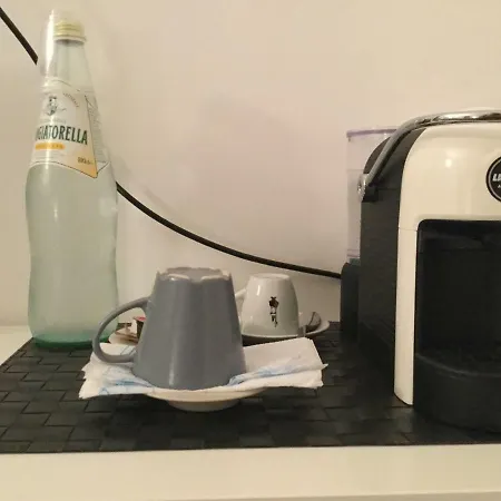 ベッド・アンド・ブレックファスト Maqueda Suiterooms パレルモ